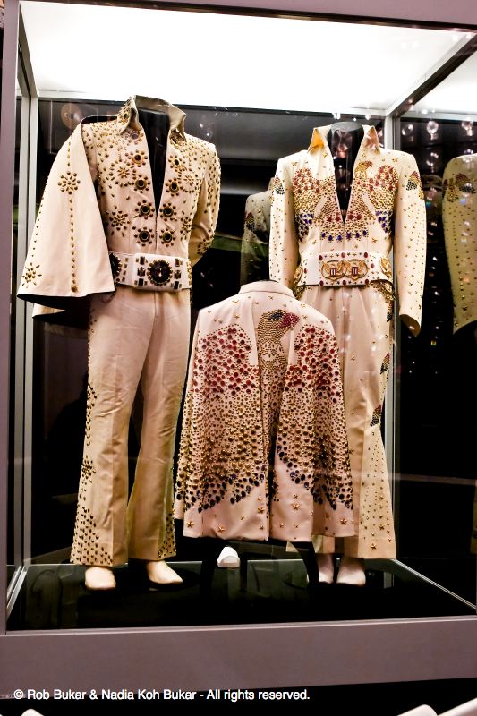 Elvis's Outfits
